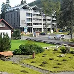Modern Alpine Corso Apartmán *